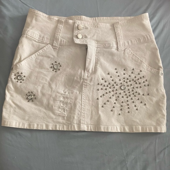 Dresses & Skirts - white y2k mini skirt